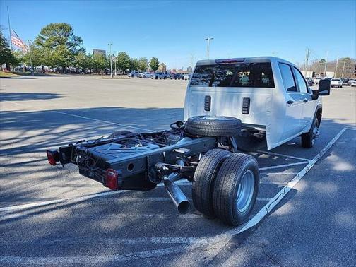 2025 GMC Sierra 3500 Base
