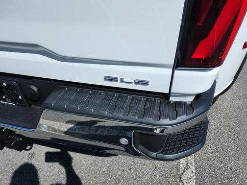 Summit White 2026 GMC Sierra 3500 SLE