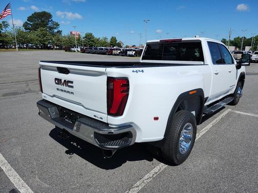 Summit White 2026 GMC Sierra 3500 SLE