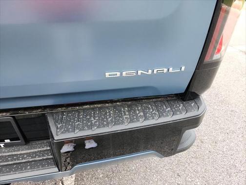 2025 GMC Sierra EV Max Range Denali