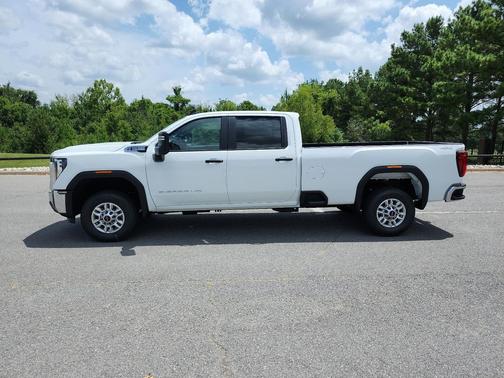 2025 GMC Sierra 2500 Base