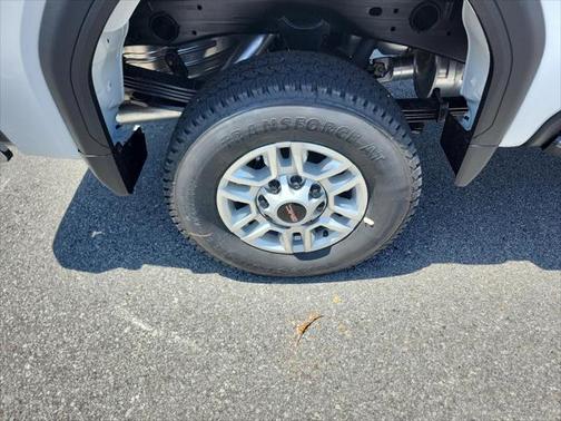 2025 GMC Sierra 2500 Base