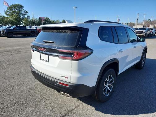 2026 GMC Acadia AT4 AWD