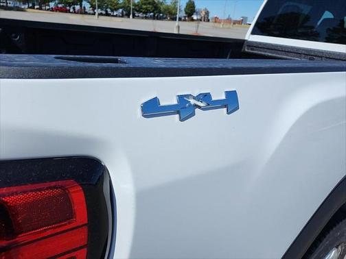 2025 GMC Sierra 2500 Base