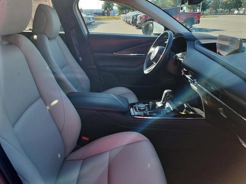 2024 Mazda CX-30 2.5 S Preferred Package
