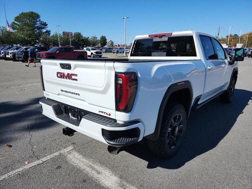 2026 GMC Sierra 2500 AT4