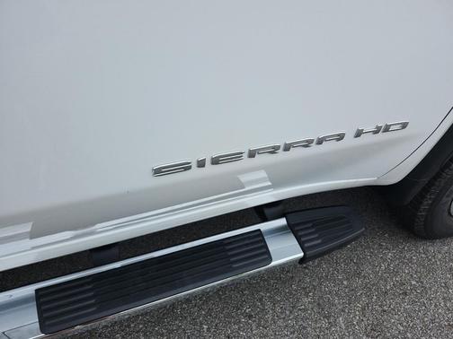 Summit White 2026 GMC Sierra 3500 SLE