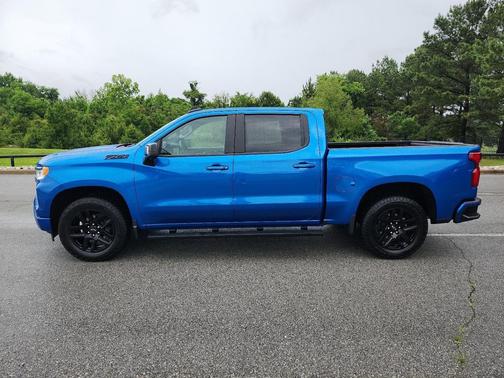 Glacier Blue Metallic 2024 Chevrolet Silverado 1500 RST