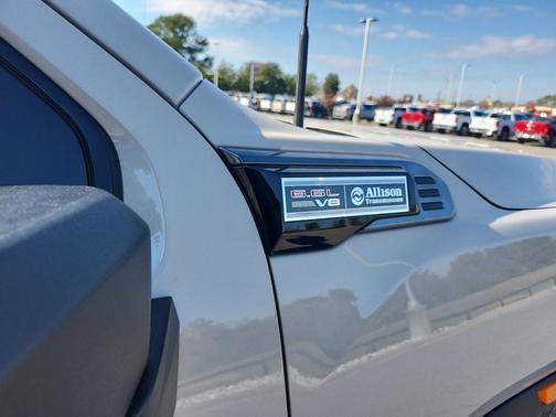 2026 GMC Sierra 2500 AT4