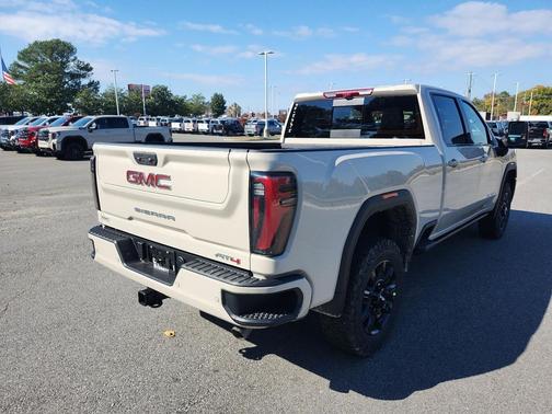 2026 GMC Sierra 2500 AT4