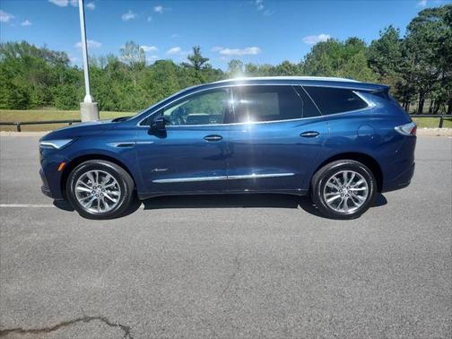 2024 Buick Enclave Avenir FWD