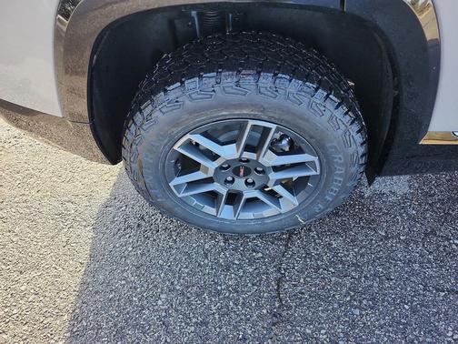 2026 GMC Terrain AWD AT4