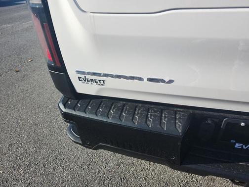 2026 GMC Sierra EV Standard Range Elevation