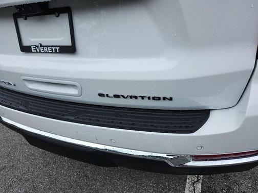 2026 GMC Yukon XL 4WD Elevation