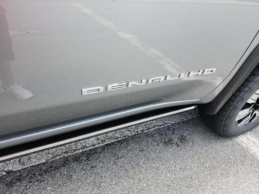 2026 GMC Sierra 2500 Denali