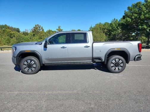 2026 GMC Sierra 2500 Denali