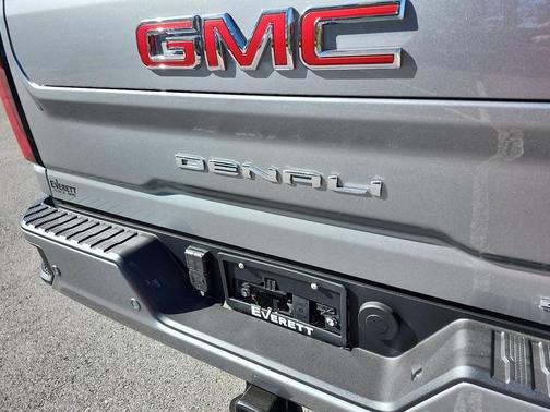 2026 GMC Sierra 2500 Denali