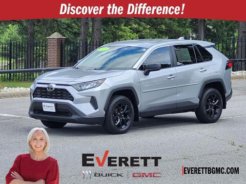 Silver Sky Metallic 2022 Toyota RAV4 LE