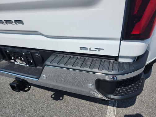 2026 GMC Sierra 3500 SLT