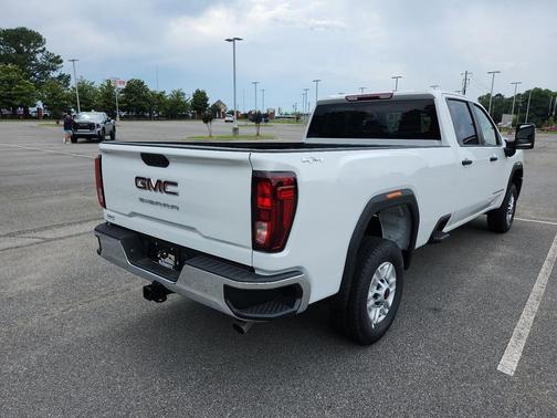 2025 GMC Sierra 2500 Base