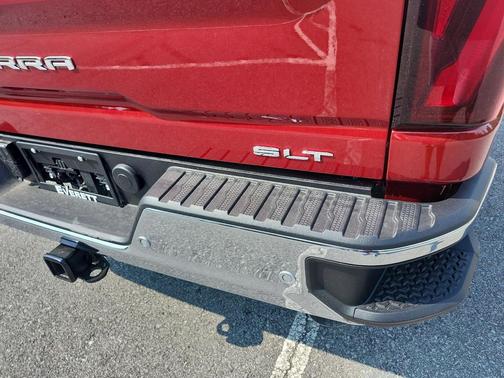 2025 GMC Sierra 2500 SLT