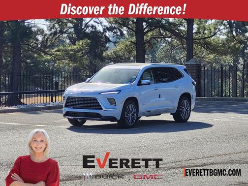 iridescent white tricoat 2026 Buick Enclave Avenir FWD