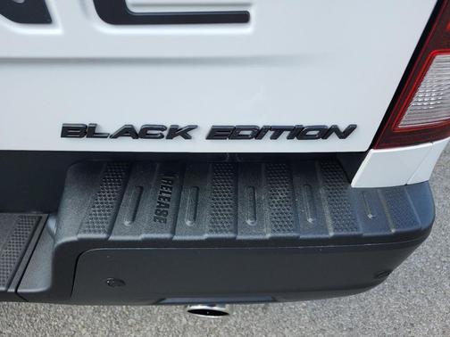 2024 Honda Ridgeline Black