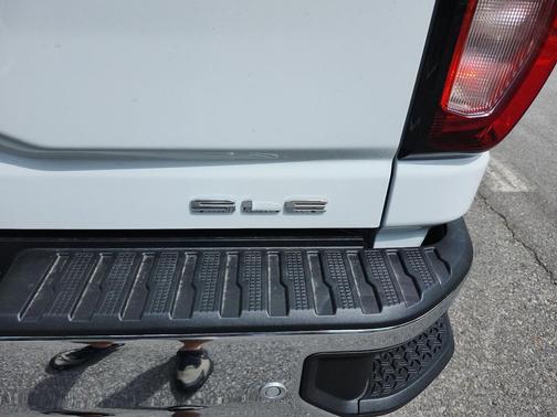 2025 GMC Sierra 2500 SLE
