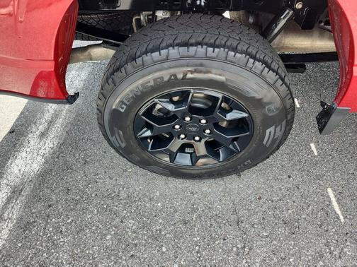 Rapid Red Metallic Tinted Clearcoat 2024 Ford F-150 STX