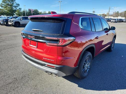 2026 GMC Acadia Elevation FWD