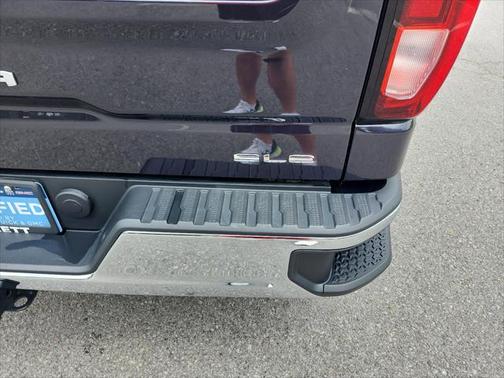 2022 GMC Sierra 1500 SLE