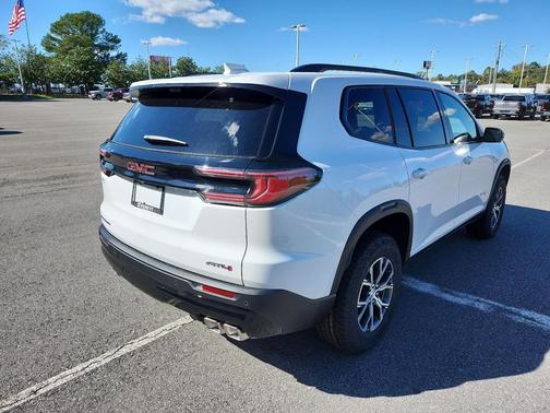 2026 GMC Acadia AT4 AWD