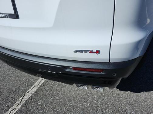 2026 GMC Acadia AT4 AWD