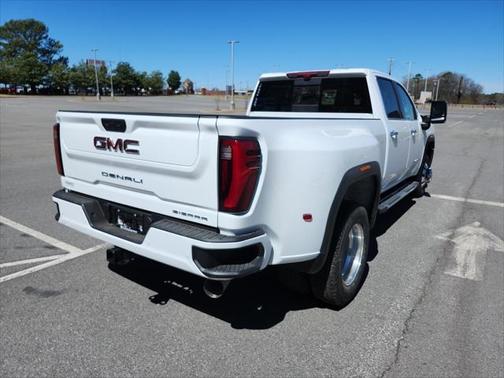 2025 GMC Sierra 3500 Denali