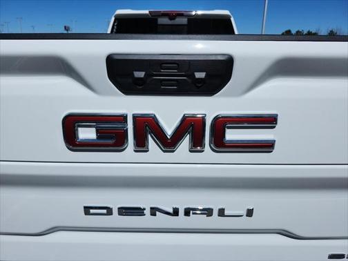 2025 GMC Sierra 3500 Denali