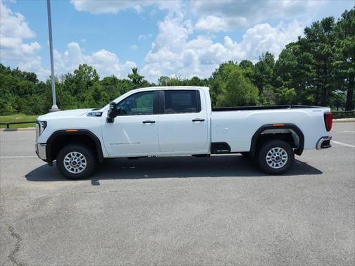 2025 GMC Sierra 2500 Base
