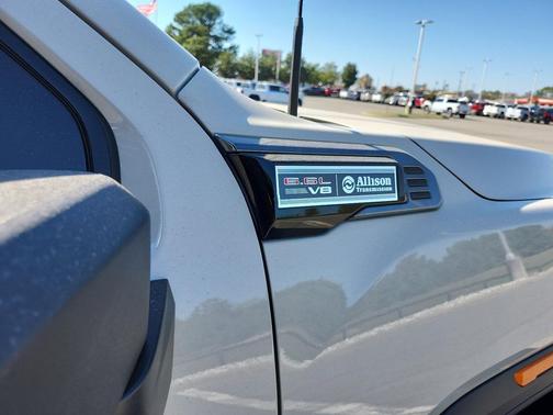2026 GMC Sierra 2500 AT4