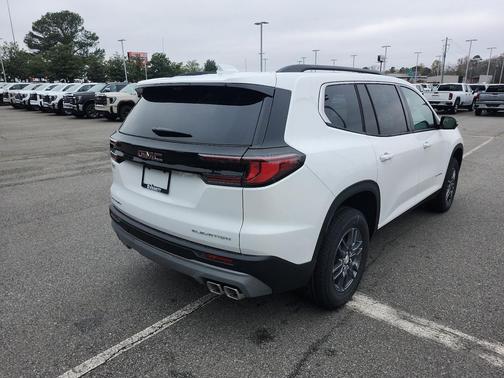 2026 GMC Acadia Elevation FWD