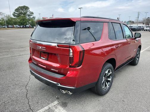 2026 GMC Yukon 4WD AT4