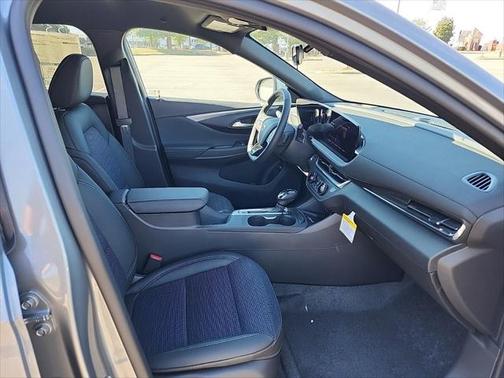 2025 Buick Envista Preferred FWD