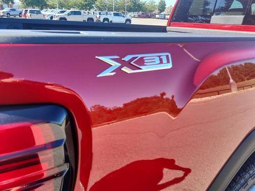 2026 GMC Sierra 2500 SLT