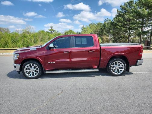 Delmonico Red Pearlcoat 2019 RAM 1500 Laramie