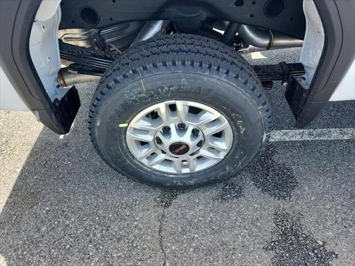 2025 GMC Sierra 2500 Base