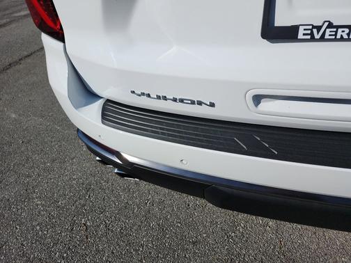 2025 GMC Yukon 4WD AT4 Ultimate