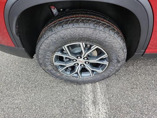 2026 GMC Acadia AT4 AWD