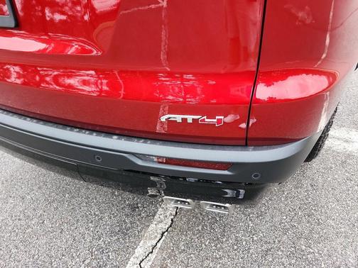 2026 GMC Acadia AT4 AWD