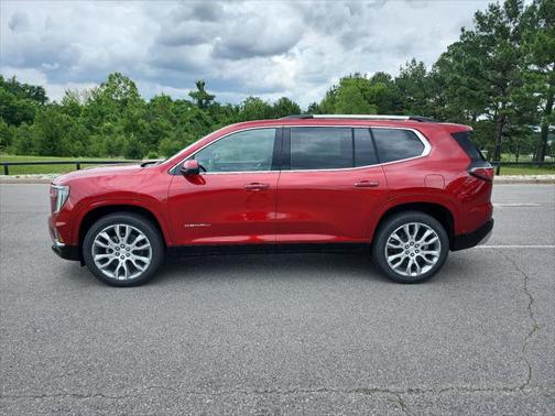 2025 GMC Acadia Denali