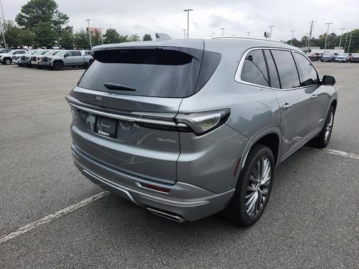 2025 Buick Enclave Avenir FWD