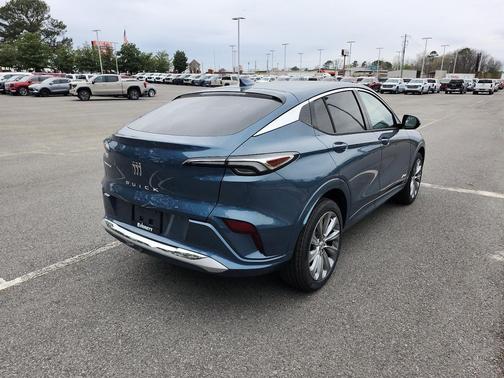 Ocean Blue Metallic 2026 Buick Envista Avenir FWD