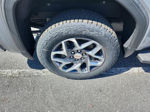 Sterling Metallic 2026 GMC Sierra 1500 SLT